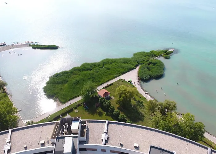Club 218 Wellness Sunset Gold Apartment Siofok